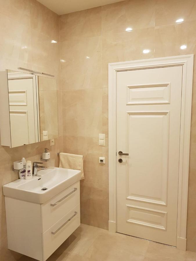 Dolce Vita Apartments มาเรียอานซเกลาซนี ภายนอก รูปภาพ